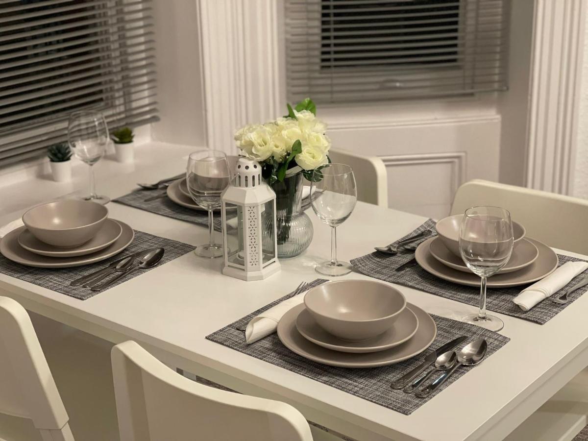 Luxury,Location And Convenience Apartment บอร์นมัธ ภายนอก รูปภาพ